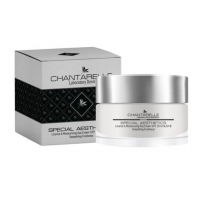 Зволожуючий денний крем для всіх типів шкіри - Chantarelle Licoria Moisturising Day Cream SPF20 50 мл Зволожуючий денний крем для всіх типів шкіри - Chantarelle Licoria Moisturising Day Cream SPF20 50 мл