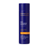 Шампунь для глибокого очищення волосся - Master LUX Deep Cleansing Shampoo